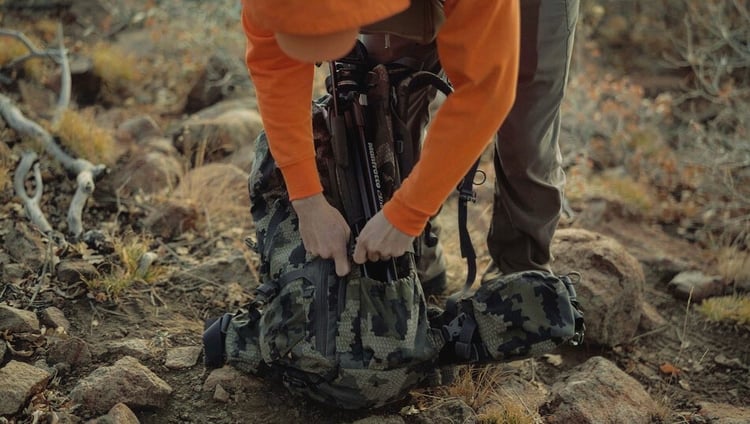 Hunter with good hunting packs